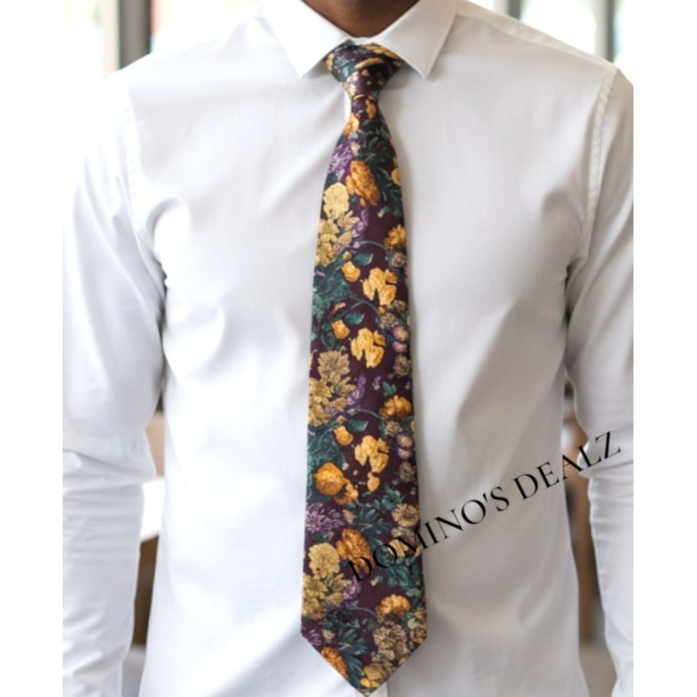 Karl Lagerfeld Silk Tie Floral Leaf Burgundy Gold Italy Mens Classic Necktie
